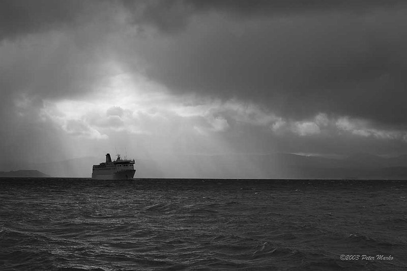 Sound_1.jpg - Ferry arriving to Wellington, New Zealand