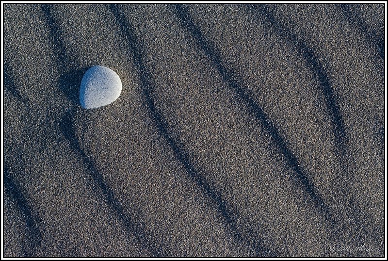WV8X3812.jpg - Black sand at Back Beach, New Plymouth, Taranaki, New Zealand