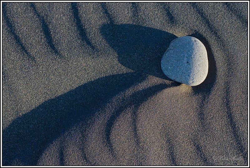 WV8X3826.jpg - Black sand at Back Beach, New Plymouth, Taranaki, New Zealand
