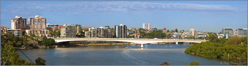 Brisbane_pano_5.jpg - One of the many Brisbane bridges (panorama 11078 x 2943 pixels), Queensland, Australia.
