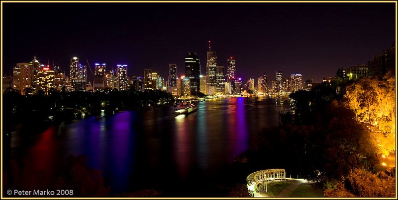 WV8X9098.jpg - Brisbane skyline in the night, view from Kangaroo Point. Queensland, Australia.
