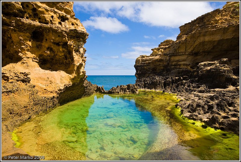 WV8X9359.jpg - Colourful tidal pool, the Grotto, Great Ocean Road, Australia.