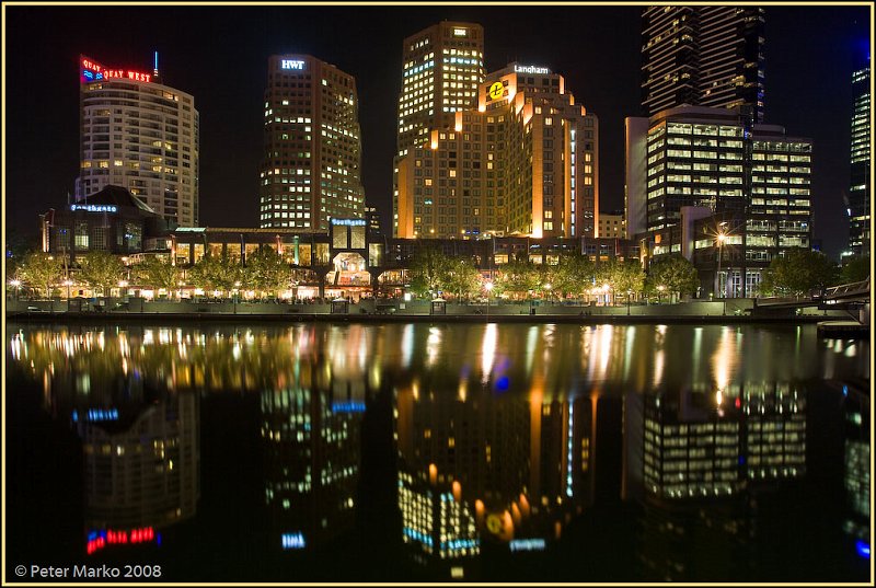 WV8X9190.jpg - Melbourne skyline in the night, Australia.