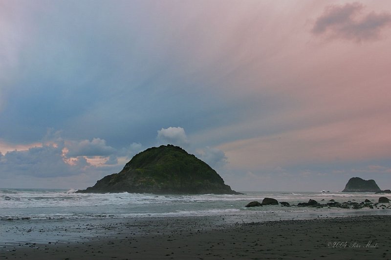 215_1519_RT16.jpg - Sunset, Back Beach, New Plymouth, New Zealand