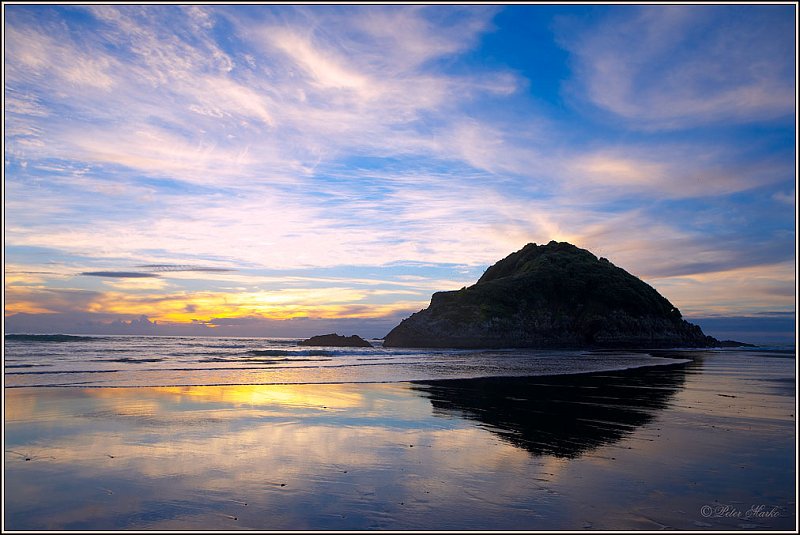 WV8X8431.jpg - Sunset, Back Beach, New Plymouth, New Zealand