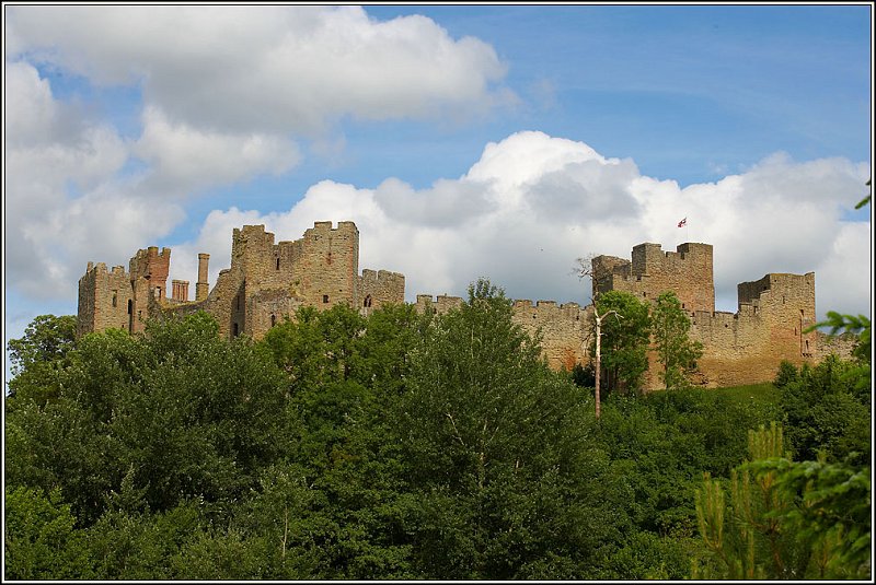 WV8X1941.jpg - Ludlow, England