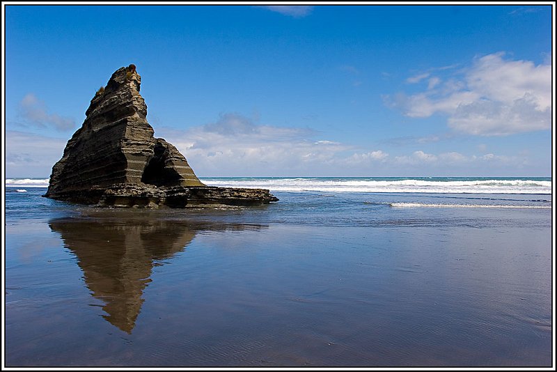 IMG_5850.jpg - Tongoporutu Cliffs, Taranaki, New Zealand