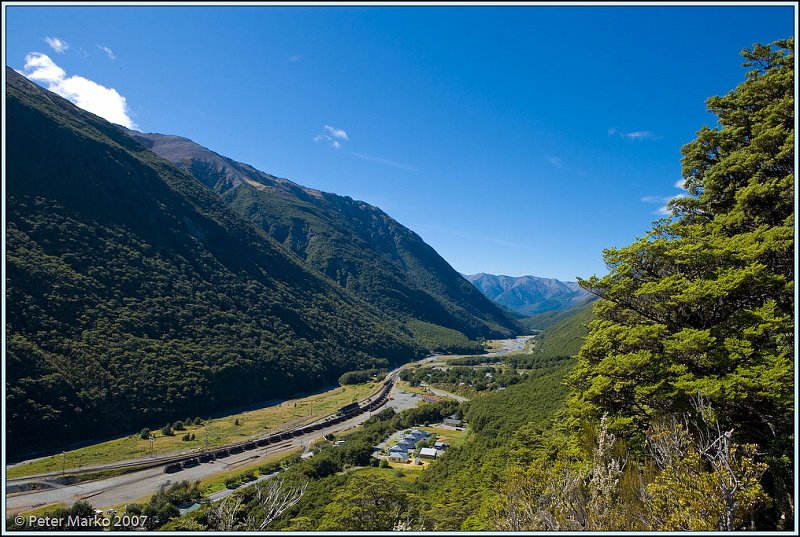 WV8X4935.jpg - Arturs Pass village - view from Avalanche Peak, Arthurs Pass National Park, New Zealand