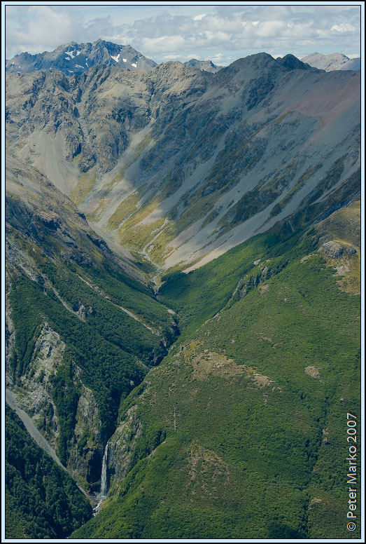 WV8X4989.jpg - Devils Punchbowl Waterfalls, view from Avalanche Peak, Arthurs Pass National Park, New Zealand