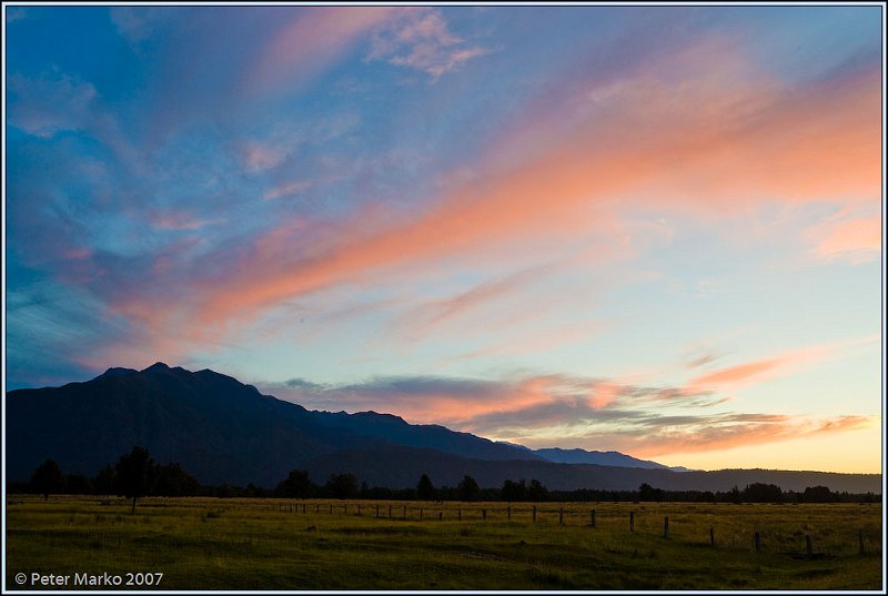 WV8X6629.jpg - Susnset around Lake Matheson, New Zealand