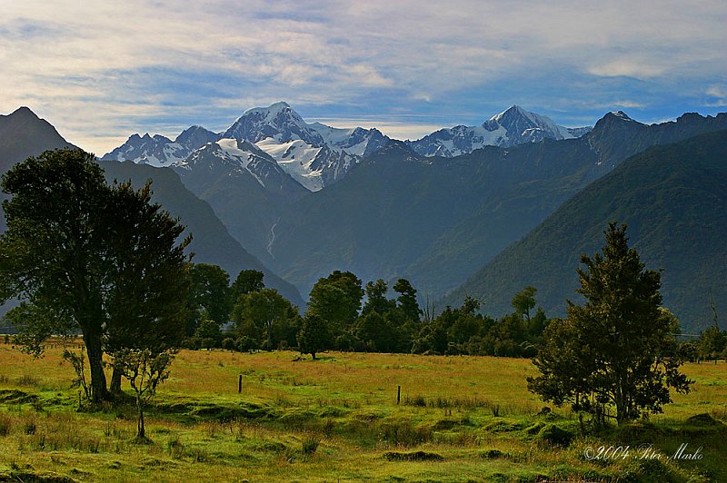 188_8872_RT16.jpg - Lake Matheson, Mt. Cook and Mt. Tasman, South Island, New Zealand