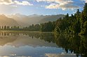 Lake_Matheson_1