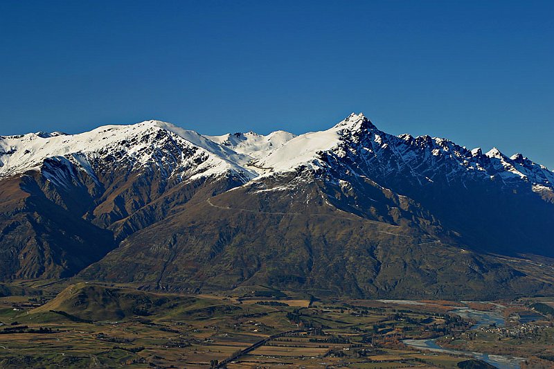211_1116.jpg - Remarkables, Queenstown, South Island, New Zealand