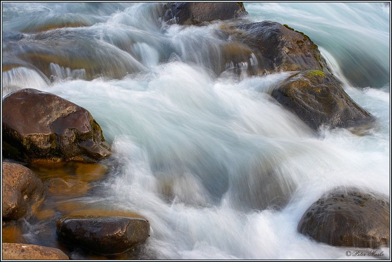 WV8X1268.jpg - Stream, Tongariro National Park, New Zealand