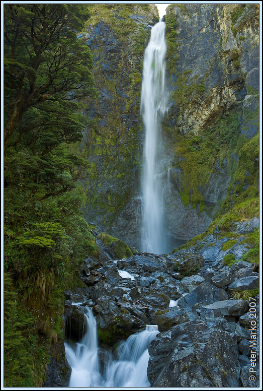 WV8X5096.jpg - Devils Punchbowl Waterfalls, Arthurs Pass National Park, New Zealand